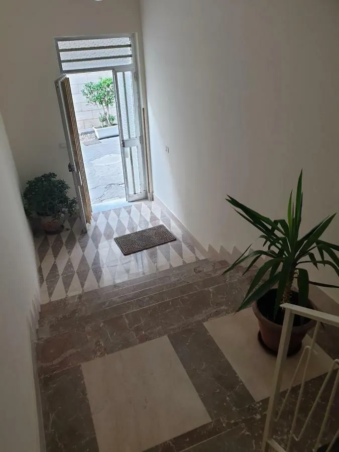 I Mori In Campidoglio Affitta Camere Sant'Agata di Militello 0*,